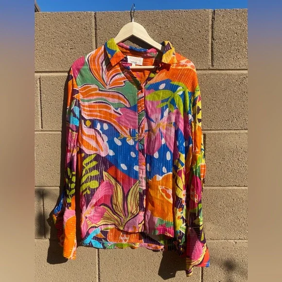 Rococo Sand Plum Shirt in Mix Fruit Medium Womens Button Down Blouse Top - Picture 8 of 12